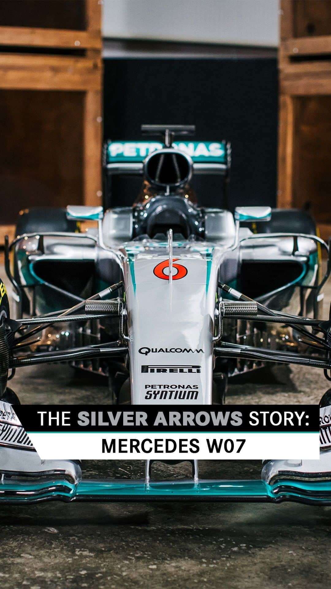 Mercedes AMGのインスタグラム：「The next chapter…19 wins, 20 pole positions, 33 podium finishes, and 765 championship points. Welcome to “racing car nirvana." It’s the W07!   #MercedesAMG #AMG #MercedesAMGF1 #DrivingPerformance」