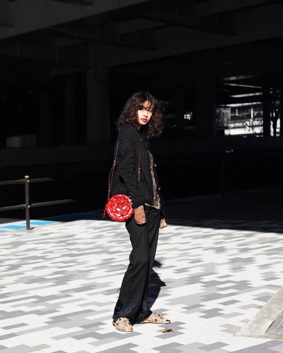 中田みのりのインスタグラム：「🌹❤️ @maisonvalentino @drop_tokyo」