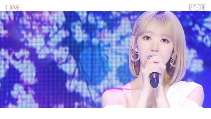 のインスタグラム：「…  IZ*ONE ONLINE CONCERT [ONE, THE STORY] SPOT  #IZONE #아이즈원 #アイズワン #wonyoung #장원영 #sakura #宮脇咲良 #yuri #조유리 #yena #최예나 #yujin #안유진 #nako #矢吹奈子 #eunbi #권은비 #hyewon #강혜원 #hitomi #本田仁美 #chaewon #김채원 #minju #김민주 #chaeyeon #이채연」