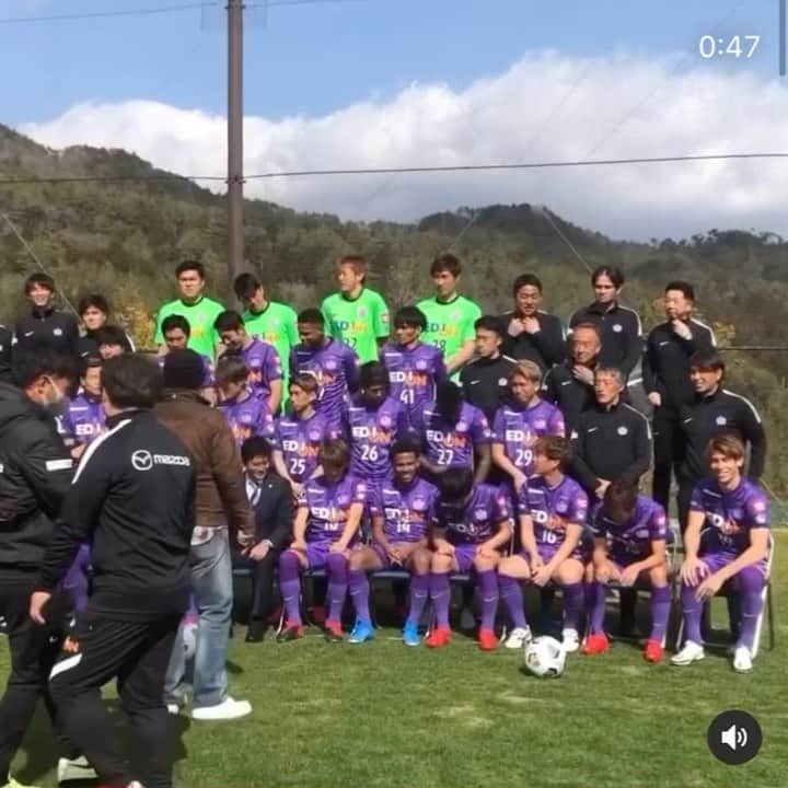 のインスタグラム：「ユニホーム集合写真！」