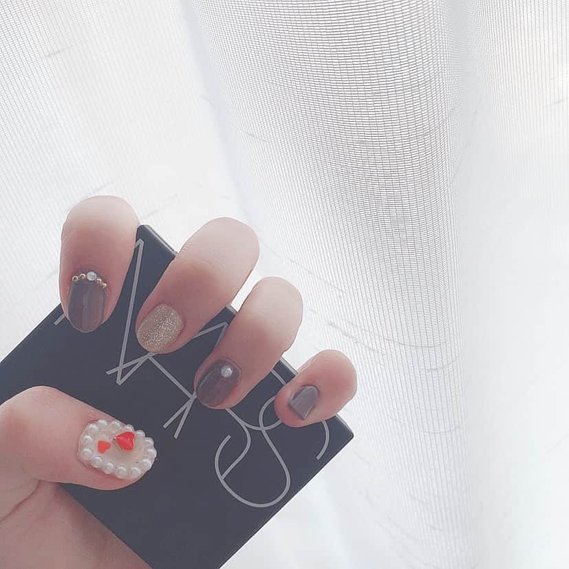 Dorothy Little Happyのインスタグラム：「˚°ºᵒ•♡•ᵒº°˚♢°ºᵒ•♡•ᵒº°˚♢°ºᵒ•♡•ᵒº°˚  new ネイル💅  ˚°ºᵒ•♡•ᵒº°˚♢°ºᵒ•♡•ᵒº°˚♢°ºᵒ•♡•ᵒº°˚  里菜☺️  #dorothylittlehappy  #ネイルデザイン #ジェルネイル #ハートネイル  #パールネイル」