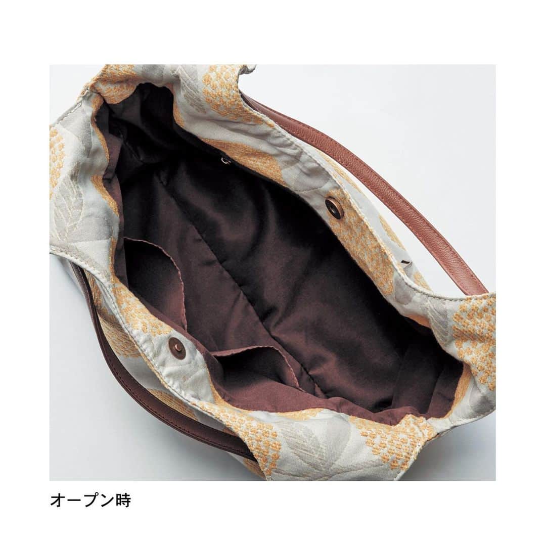 mini_labo_jp(ミニラボ) さんのインスタグラム写真 - (mini_labo_jp(ミニラボ) Instagram)「. 春の陽気みたいな花柄が素敵  人気デザイン「ソレイユ」を、 ジャカード織りで表現した肩掛けもしやすい上質なバッグ  ジャカードセミショルダーバッグ ¥7,900 (税込)  #minilabo#ミニラボ #ベルメゾン#BELLEMAISON」2月23日 19時23分 - mini_labo_jp