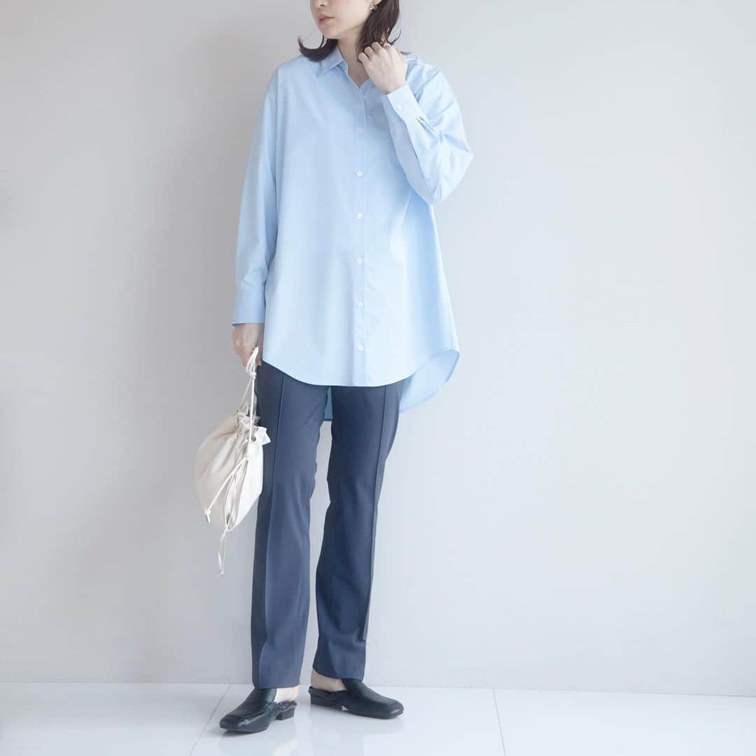 INDIVIのインスタグラム：「- new items -﻿ ﻿ ﻿ ややゆとり感のあるシルエットで抜け感のあるシャツ。﻿ ドロップショルダーのデザインが、よりトレンド感を演出。﻿ ヒップにかかる長めの丈感ですので1枚着としてもおすすめです。﻿ 今季トレンドのレイヤードスタイルのインナー使いにもぴったりです！﻿ ﻿ ﻿ ✴︎shirt.¥10,450(税込)﻿ ✴︎no.127-81001﻿ ﻿ ＿＿＿＿＿＿＿＿＿＿＿＿＿＿＿＿﻿ 【ポイント10倍キャンペーン開催中!!】﻿ 2/17(wed)-2/28(sun)までの期間中、﻿  対象アイテムがポイント10倍！﻿ 春の新作アイテムをお得に手に入れるチャンスです。﻿ お見逃しなく！！﻿ ﻿ ﻿ #INDIVI﻿ #インディヴィ﻿」