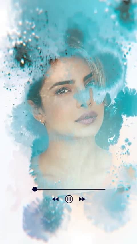 ファーン・コットンのインスタグラム：「@happyplaceofficial the podcast is back and we started with @priyankachopra  We talk about perfection and how to deal with life when things go wrong as well as Priyanka’s fear of getting stuck. I hope you enjoy this. Listen wherever you get your podcasts 🎧」