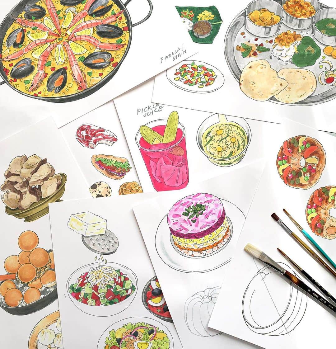 のインスタグラム：「夏に発売予定のある本の制作を進めています！  世界中のあらゆる料理を描いていて、 それはもうすごい数なので(数百点とかいくかも？😂) 最近はこの作業に集中していてインスタに載せるものがあまりないのですが、すごく良い本になりそうなので完成がとっても楽しみです✌🏻❤️  初めて挑戦する分野なので学ぶことも多い日々。 今日はセネガルとウズベキスタンの料理を描きました🇸🇳🇺🇿 世界は知らない料理で溢れている！ #walnut_foodillustration」