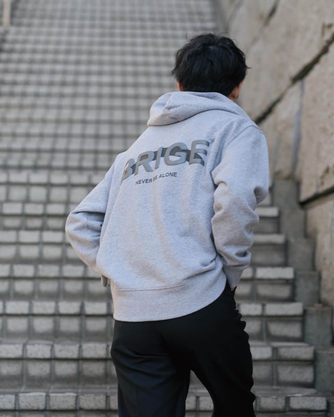 FumiShun BASEさんのインスタグラム写真 - (FumiShun BASEInstagram)「Gray hoodie will be released on 26th February. And T-shirts will be back in stock! Actually this gray hoodie is so cool🔥 Recently I’m wearing it everyday😂 Do you like this color?🤔 @brige.international   📷 @ig_onelife」2月23日 20時33分 - fumiya.japan