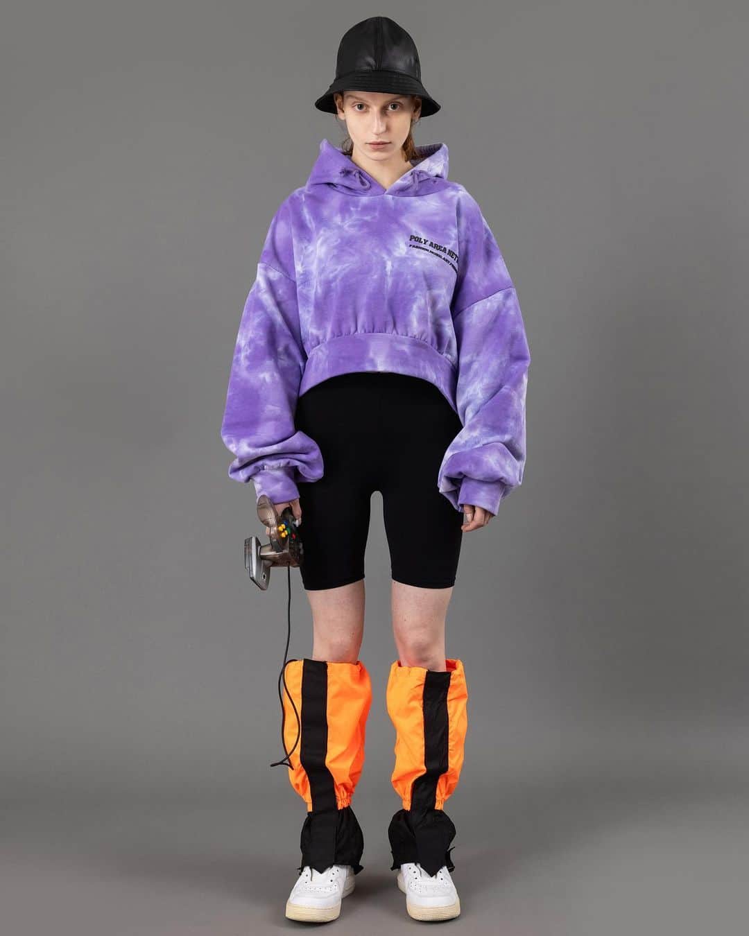 POLYさんのインスタグラム写真 - (POLYInstagram)「■Bucket hat【Black】 ■Tie dye short hoodie【Purple】」2月23日 21時00分 - _is_poly