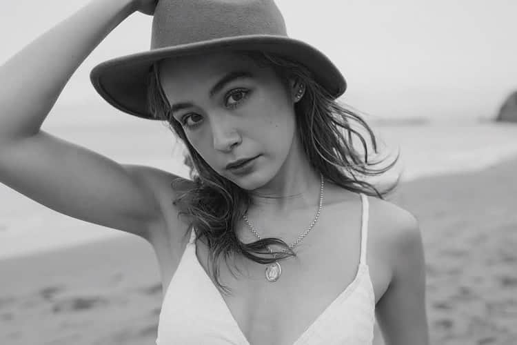 AMIのインスタグラム：「. If things goin' wrong it's just incidental ❤︎」