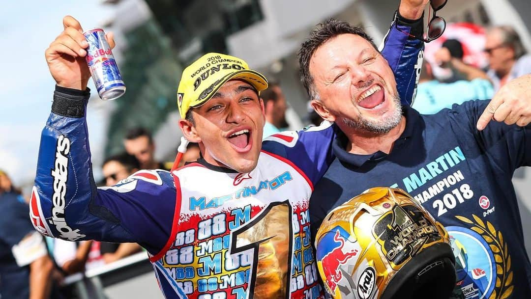 レプソル・ホンダさんのインスタグラム写真 - (レプソル・ホンダInstagram)「Ciao Fausto. Thanks for all that you have done for MotoGP. We will miss you. 🧡」2月23日 21時42分 - hrc_motogp