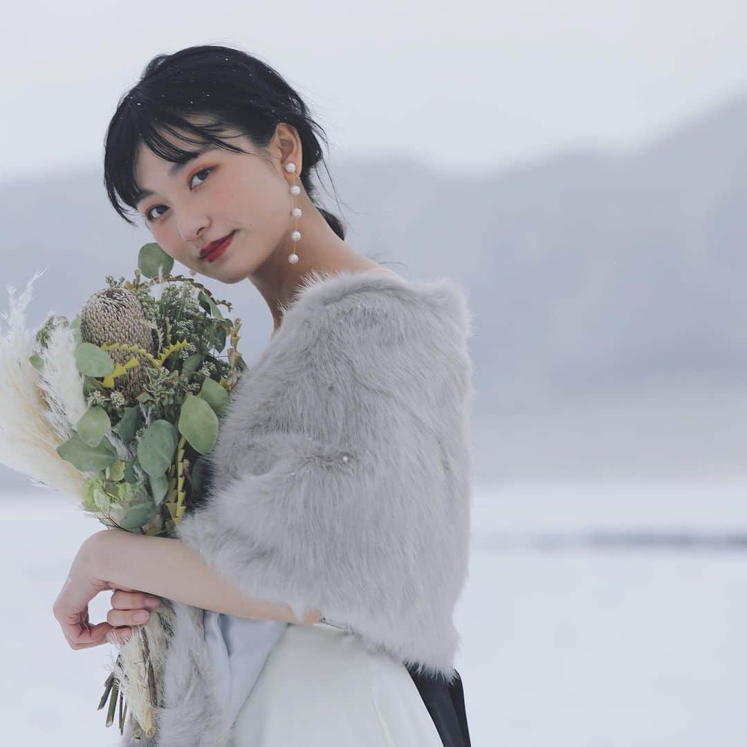CLAIREのインスタグラム：「2021.SPRING NEWOPEN✨ ・ 北関東初!  クレールブライダルスタジオが、 栃木県宇都宮に2021年春OPENします✨ ・ 節目のお写真は２人らしさを大切に、 多くの花嫁様に選ばれてきたクレールにお任せください😍👗👘 ・ スペシャルなオープンキャンペーン、 厳選スポットでのロケーション撮影も ご予約受付中です👌 ・ 詳しくはブランドサイトにて🙆‍♀️ https://www.s-claire.jp/shop/utsunomiyaimaizumi/ ・ 📱050-1860-4683 ・ ＠clairebridalstudio」