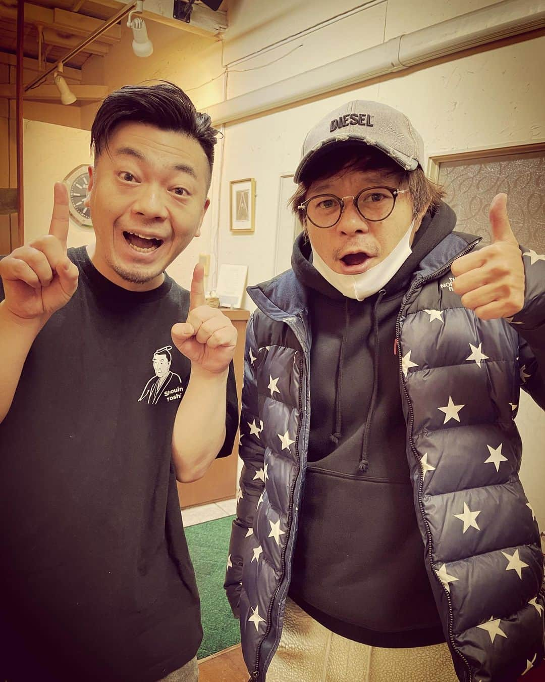 杉本知香さんのインスタグラム写真 - (杉本知香Instagram)「内弁士ごくう&ケン兄😆 ケン兄、テレビ大阪BSテレ東で 「京阪沿線物語・きずな屋へようこそ」 でいい演技してます！ TVerでも観れますのでチェックしてください😆  #水玉れっぷう隊ケン #水玉れっぷう隊  #吉本坂46 #京阪沿線物語  #内弁士ごくう」2月23日 22時51分 - sugimotoc