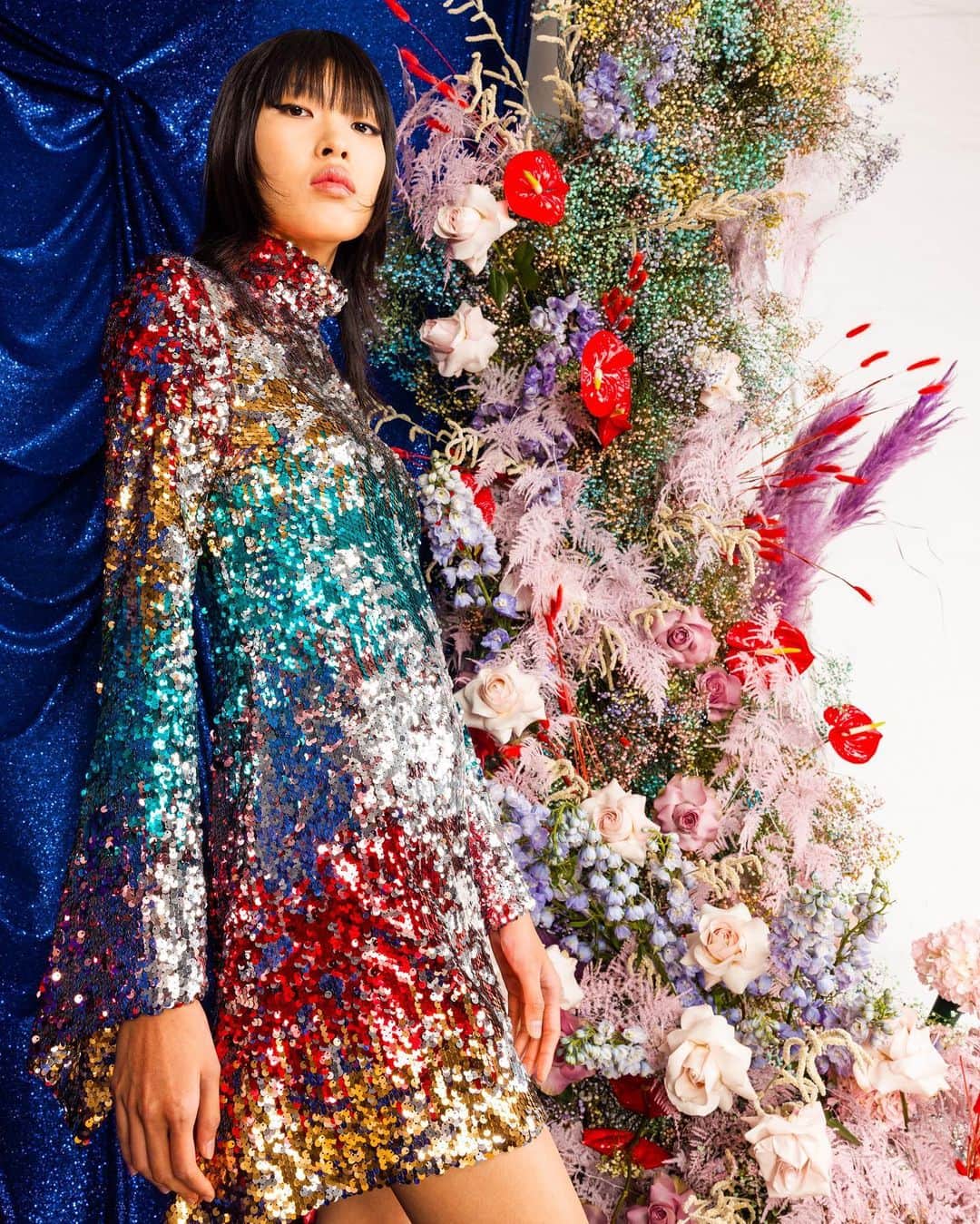 Vogue Italiaさんのインスタグラム写真 - (Vogue ItaliaInstagram)「“While this collection embodies an emergent appetite for dressing up, it was important  to me to respect the conditions of the ongoing situation” reveals @Halpernstudio’s creative director #MichaelHalpern. For AW21, Halpern conveys through form and fabric the transitional phase in which we find ourselves. Created in a time of restraint, the collection observes the joie de vivre of glamour through the reflective binoculars of our collective experience. Swipe left to see more. #lfw」2月23日 22時57分 - vogueitalia