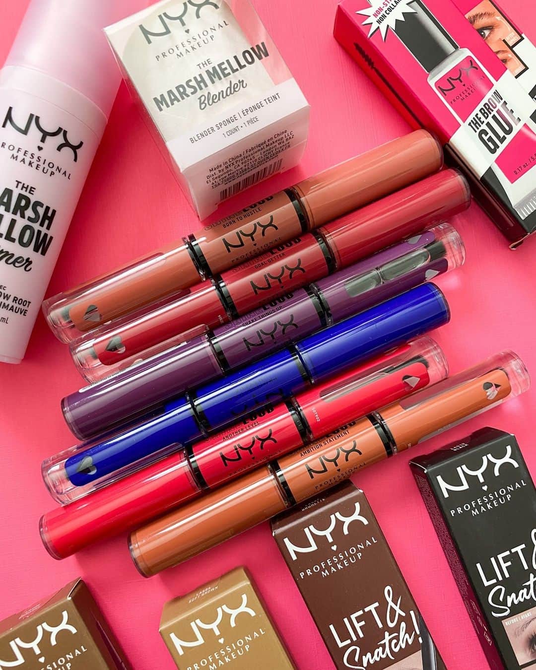 NYX Cosmeticsさんのインスタグラム写真 - (NYX CosmeticsInstagram)「#GIVEAWAY ALERT 🚨 We're treating 3 lucky beauties to our #NYXCOSMETICS21DROP PR Box! ✨ Wanna score our new cruelty free & vegan faves? Here's how to enter: 💕 FOLLOW @nyxcosmetics 💕 LIKE this post 💕TAG a friend 💕 It's THAT easy US Only. Official #Sweepstakes Rules: No purchase necessary. You must be over 13 years, a legal US resident. Starts at 3:30 PM PT on February 23, 2021 and ends at 3:30 PM PT on February 24, 2021. Odds of winning depend on the total number of entries received. Void where prohibited.」2月24日 8時34分 - nyxcosmetics