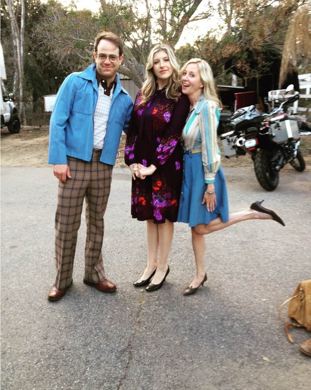 ポール・アデルスタインのインスタグラム：「#TBT @tarasummers @anastasiabarzee @ericstoltzofficial #ConfessionsOfATeenageJesusJerk」