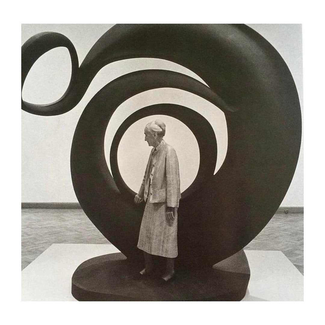 マッタのインスタグラム：「“I found I could say things with color and shapes that I couldn't say any other way... things I had no words for.” ~ Georgia O'Keeffe」