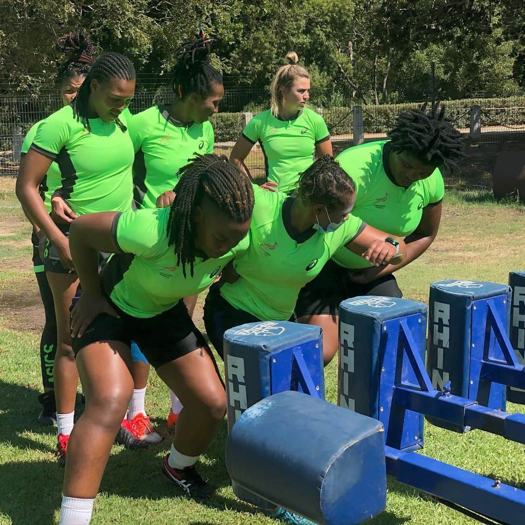 ラグビー南アフリカ代表さんのインスタグラム写真 - (ラグビー南アフリカ代表Instagram)「The Springbok Women had an intense but productive training day in Stellenbosch! 💪🏼 The hard work continues for the Rugby World Cup in New Zealand 🏉 @rugbyafrique」2月24日 1時59分 - bokrugby