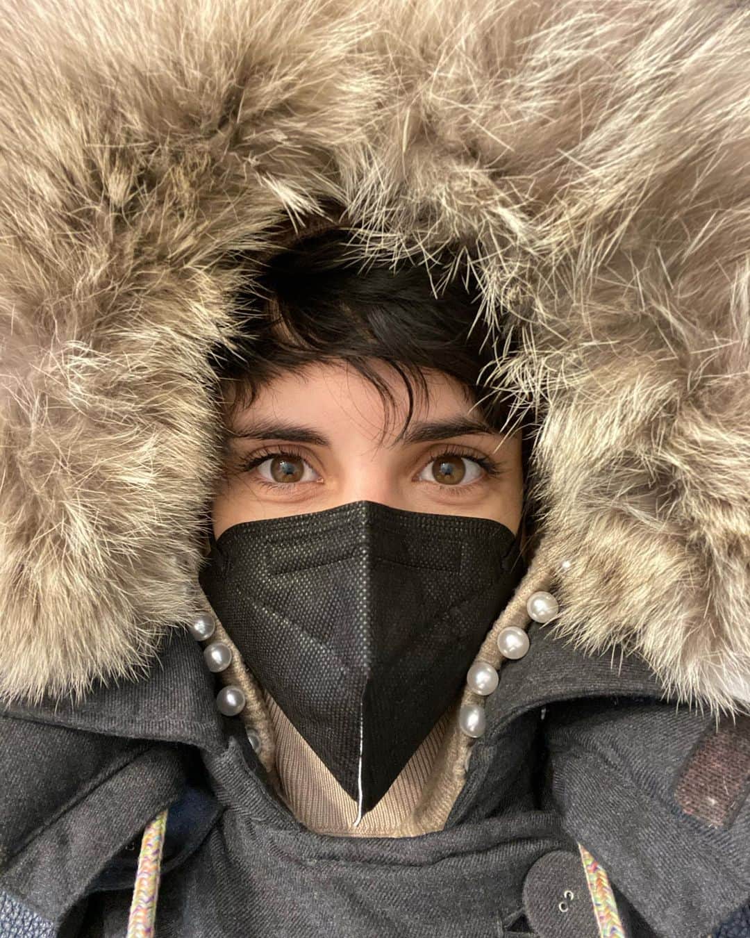 のインスタグラム：「Moscú + Covid = The winter cebolla 🧅☃️ Todo natural, no plastic😬  #frozen #sobrehielo #moscowlife #bajocero」