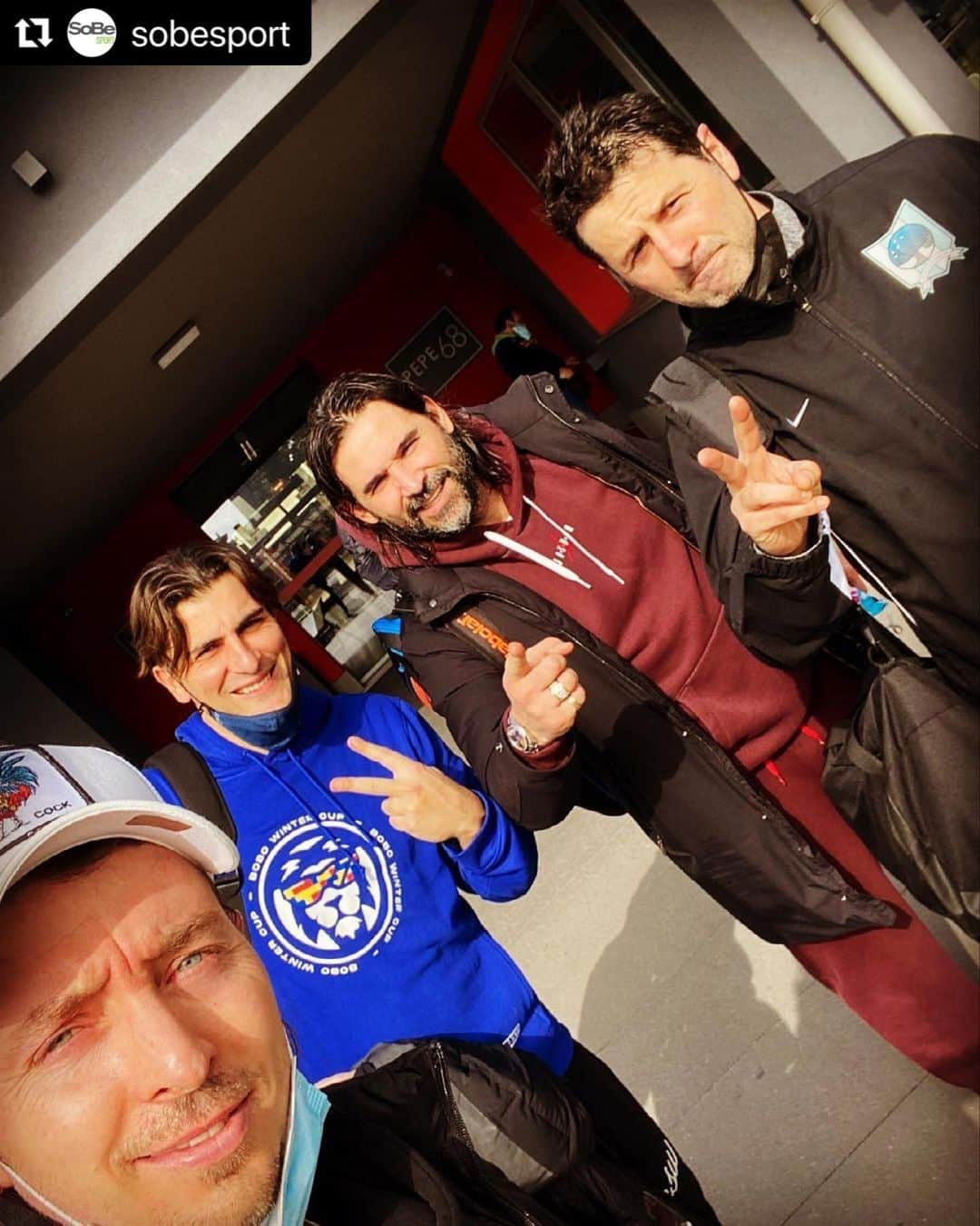 リッカルド モントリーヴォさんのインスタグラム写真 リッカルド モントリーヴォinstagram Repost Sobesport With Make Repost Quei Bravi Ragazzi Montolivo Adani N Ventola Massigo18 Team Friends Sobesport Sobelegends 2月