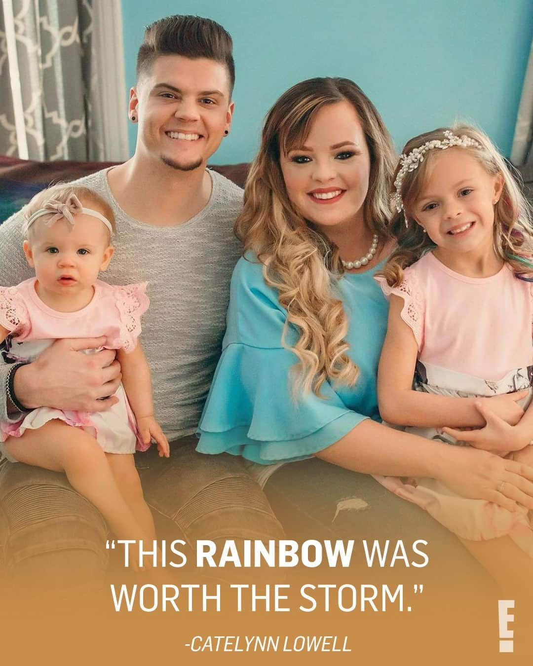 E! Onlineさんのインスタグラム写真 - (E! OnlineInstagram)「#TeenMom stars Catelynn Lowell & Tyler Baltierra are expecting, two months after she experienced a pregnancy loss. 🥺💛 Link in bio for the sweet announcement featuring their daughters Novalee & Vaeda. (📷: @tylerbaltierramtv)」2月24日 2時35分 - enews