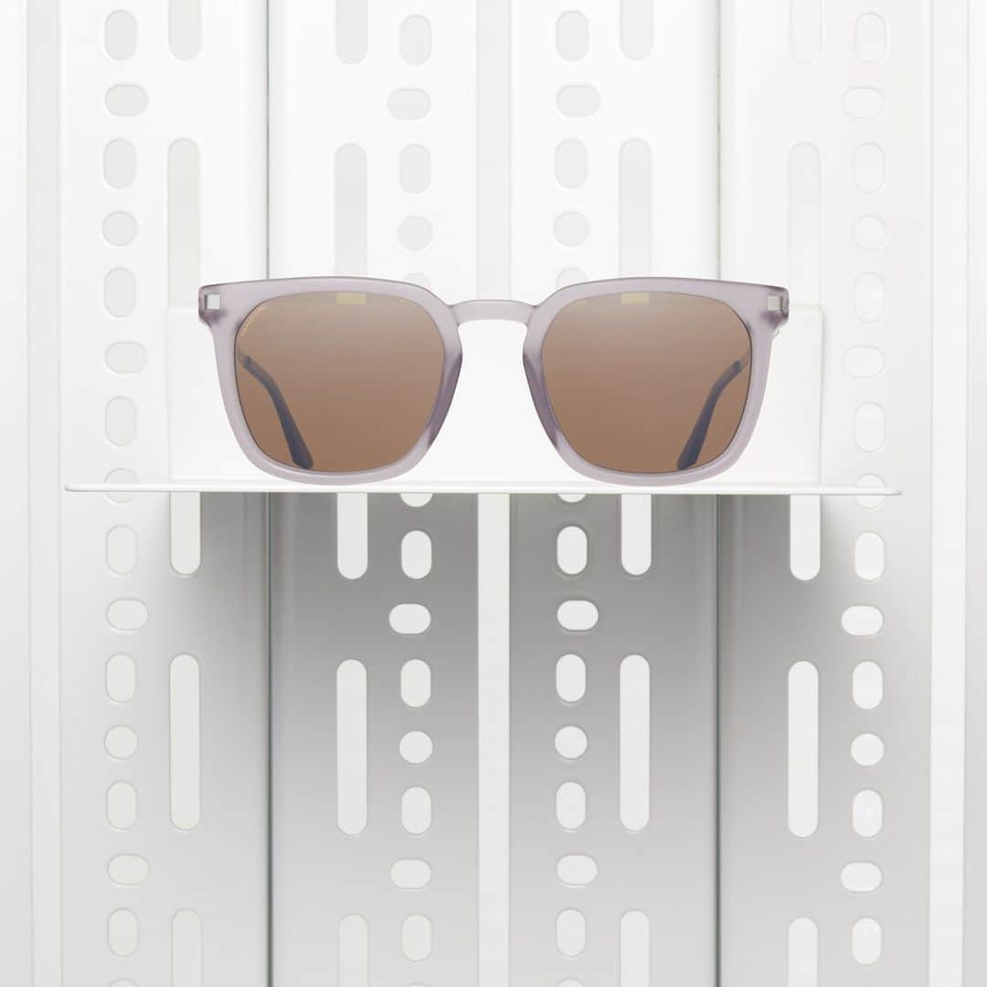 のインスタグラム：「Top shelf selection – sunglasses BORGA in Matte Smoke/Matte Silver with POLARIZED PRO lense in HiCon Brown.  Shop on mykita.com – free delivery __ #mykita #mykitalite #polarizedpro」