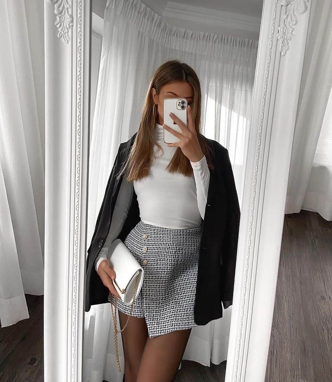 SHEINのインスタグラム：「Strictly business ⚡ @xcusemepls  Shop Item #: 1779490  #SHEINgals #SHEINstyle #SHEINSS21 #bosslady」