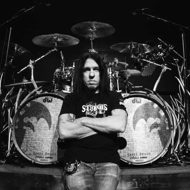 Queensrycheさんのインスタグラム写真 - (QueensrycheInstagram)「Casey in front of his beloved custom kit "Lotus" created by Shawn Lowery of Sawbladehead Designs 🤘 (photo credit Abner Torres) #queensryche #case #caseygrillo #kickassdrummer #customdrumkit #lotus #sawbladeheaddesigns #memories #goodtimes #talented #bamfer #dwdrums #zildjiancymbals #drums」2月24日 6時00分 - queensrycheofficial