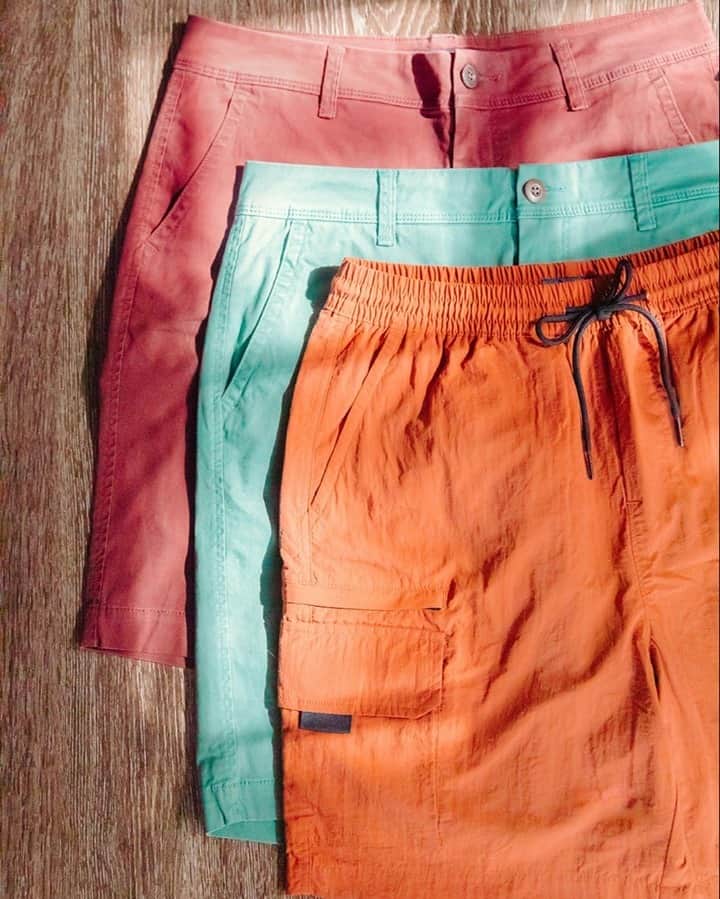 エアロポステールさんのインスタグラム写真 - (エアロポステールInstagram)「Fresh shorts. Fun colors. Functional fabrics. 💯 #AeroWorld」2月24日 6時00分 - aeropostale