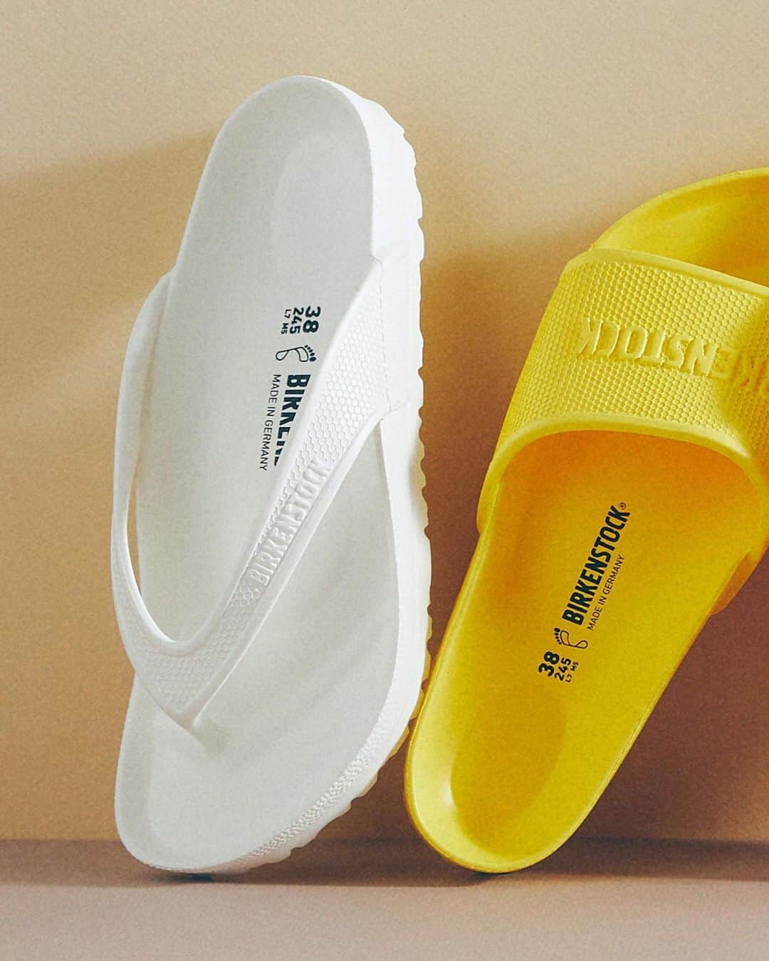 のインスタグラム：「A pair for the pool, the beach, the house, and the park – find them all at the link in our bio! #ShoesdayTuesday」