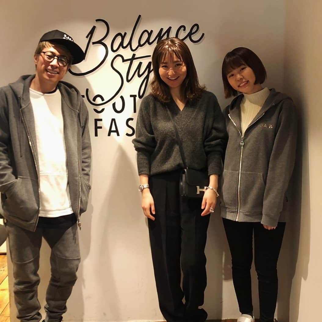 田村淳のインスタグラム：「BALR.冬はずっとBALR.を着ていました。素材がとても心地良いです。春夏も楽しみだ^_^  #BALR  みんなはヘビロテするブランドどこですか？」