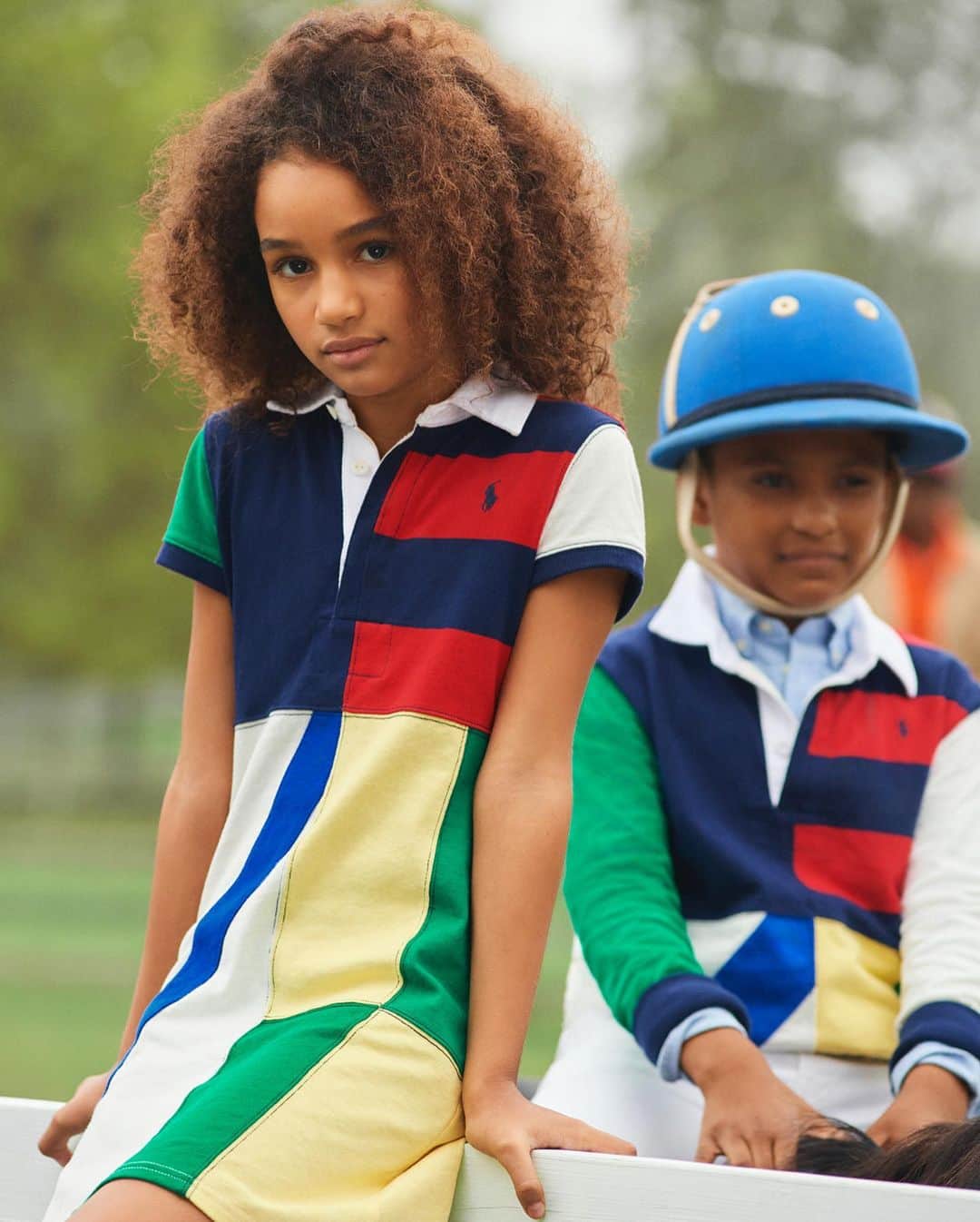 Polo Ralph Laurenさんのインスタグラム写真 - (Polo Ralph LaurenInstagram)「Introducing our latest #RLKids collection, Kid's Polo Club.   Lending a new take to signature #PoloRLStyle, discover the Patchwork Cotton Jersey Rugby Shirt and the Patchwork Cotton Jersey Rugby Dress, featuring bright color-blocking patterns.   Explore the full collection via the link in bio.  #PoloRalphLauren」2月24日 6時36分 - poloralphlauren