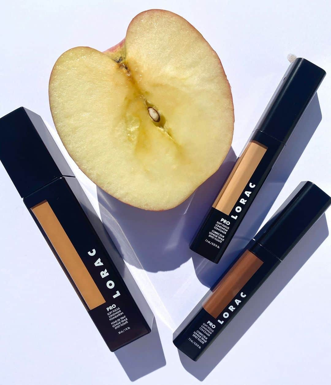 LORACのインスタグラム：「PRO Soft Focus Longwear Foundation & Concealer in infused with Apple, Watermelon & Lentil Fruit Extracts for maximum hydration 🍎 find your perfect match on ULTA.com with their custom Shade Finder - link in bio!  📸: @deanfournier   #LORAC #LORACCosmetics @ultabeauty」