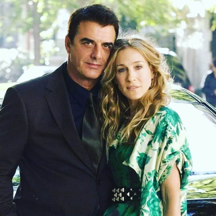 ヘザー・マクドナルドのインスタグラム：「Did you listen to my theory about @chrisnothofficial Big joining or not joining the cast of #sexandthecity On #juicyscoop today? What are your thoughts on this and all the other topics I covered?」