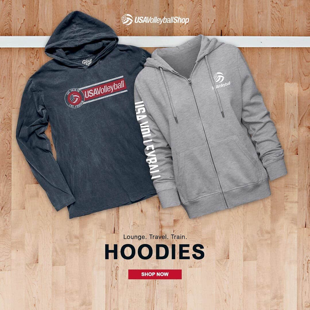 USA Volleyballさんのインスタグラム写真 - (USA VolleyballInstagram)「Take on chilly training days ❄️ and cozy movie nights 🍿 with our favorite selection of hoodies!  Tap the graphic to shop these hoodies and more from the USA Volleyball Shop.」2月24日 7時29分 - usavolleyball