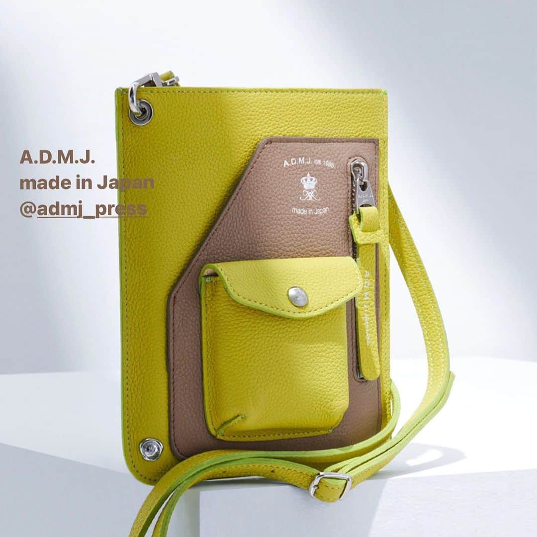 A.D.M.J.co.,Ltdさんのインスタグラム写真 - (A.D.M.J.co.,LtdInstagram)「#admj #admjofficial #bag #madeinjapan #mobilepouch #バッグ　#モバイルポーチ」2月24日 8時06分 - admjofficial_bag