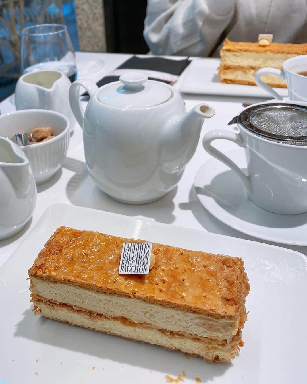 りなぴよのグルメインスタ