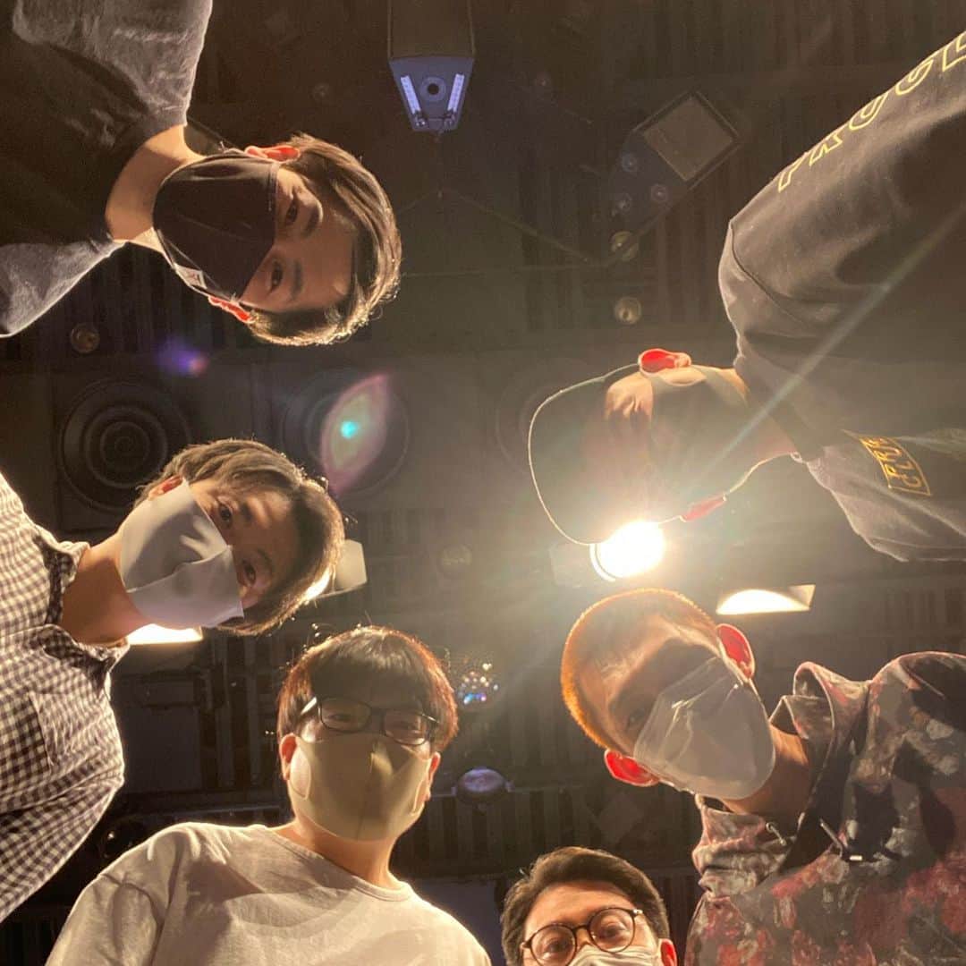 上田航平のインスタグラム：「ごめ赤。 #やさしいズ#ライス#ゾフィー」
