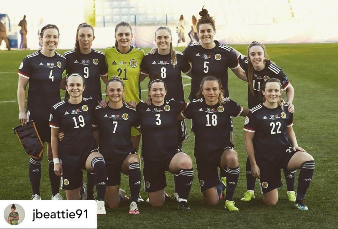 Arsenal Ladiesさんのインスタグラム写真 - (Arsenal LadiesInstagram)「❤️ #ReGram @jbeattie91 - The results weren’t there for us this campaign but so much to look forward to as a squad. ⁣ ⁣ The future is bright ❤️ #SWNT⁣  📸 @JBeattie91 on Instagram」2月24日 18時25分 - arsenalwfc