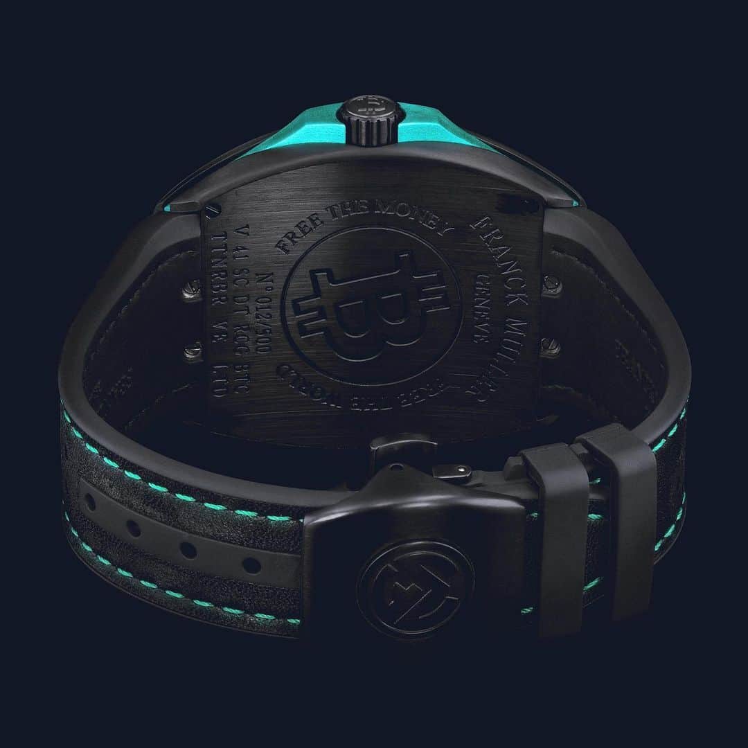 HYPEBEASTさんのインスタグラム写真 - (HYPEBEASTInstagram)「@hypebeastwatches: @franckmuller_geneve has turned its latest watch into a cold storage Bitcoin wallet. Dressed in a black and green color scheme, the Encrypto “Free The Money. Free The World” watch comes with its own unique QR Code public address etched into the dial as well as a sealed USB containing the private key, allowing you to check your balance directly through the dial. It’s limited to just 500 pieces and is available via @bitcoin.com_official for the equivalent of 9,900 Euros ($12,000 USD), payable in six cryptocurrencies or Ether tokens.⁠⁠ Photo: Franck Muller」2月24日 18時26分 - hypebeast