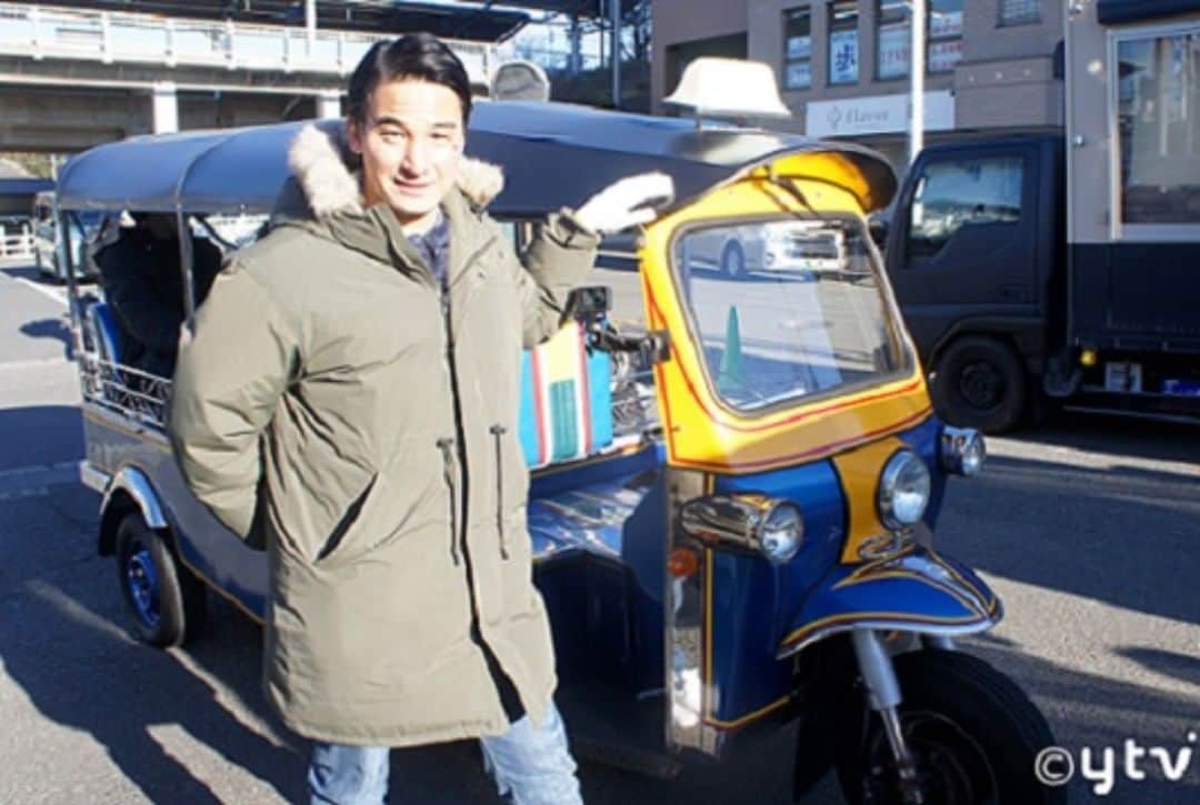 読売テレビ「遠くへ行きたい」さんのインスタグラム写真 - (読売テレビ「遠くへ行きたい」Instagram)「2月28日（日）放送📺  今回は、松田丈志が神奈川県・三浦半島を旅します😀 タイの三輪自動車「トゥクトゥク」で三浦の魅力を探しに出発✨  まずは名物のマグロを求めて三崎港へ🐟 「まぐろ一匹盛り」でマグロのすべてを味わい尽くす🍚  菜の花が咲く「くりはま花の国」では、アーチェリーに挑戦🏹 松田の腕前は…!?  どうしても訪ねてみたかった場所だという「猿島」。 少年のような冒険心をよみがえらせながら、島を探索する🔍  旅の終わりに立ち寄ったのは、「稲村ヶ崎温泉♨」。 富士山の絶景を眺めながら湯につかり、 初めての三浦半島を満喫した旅を振り返ります😀！  お楽しみに～🎵  日本テレビあさ６時３０分～ 読売テレビあさ７時００分～放送  #遠くへ行きたい #松田丈志　#三浦半島　#猿島」2月24日 18時29分 - tohkuytv