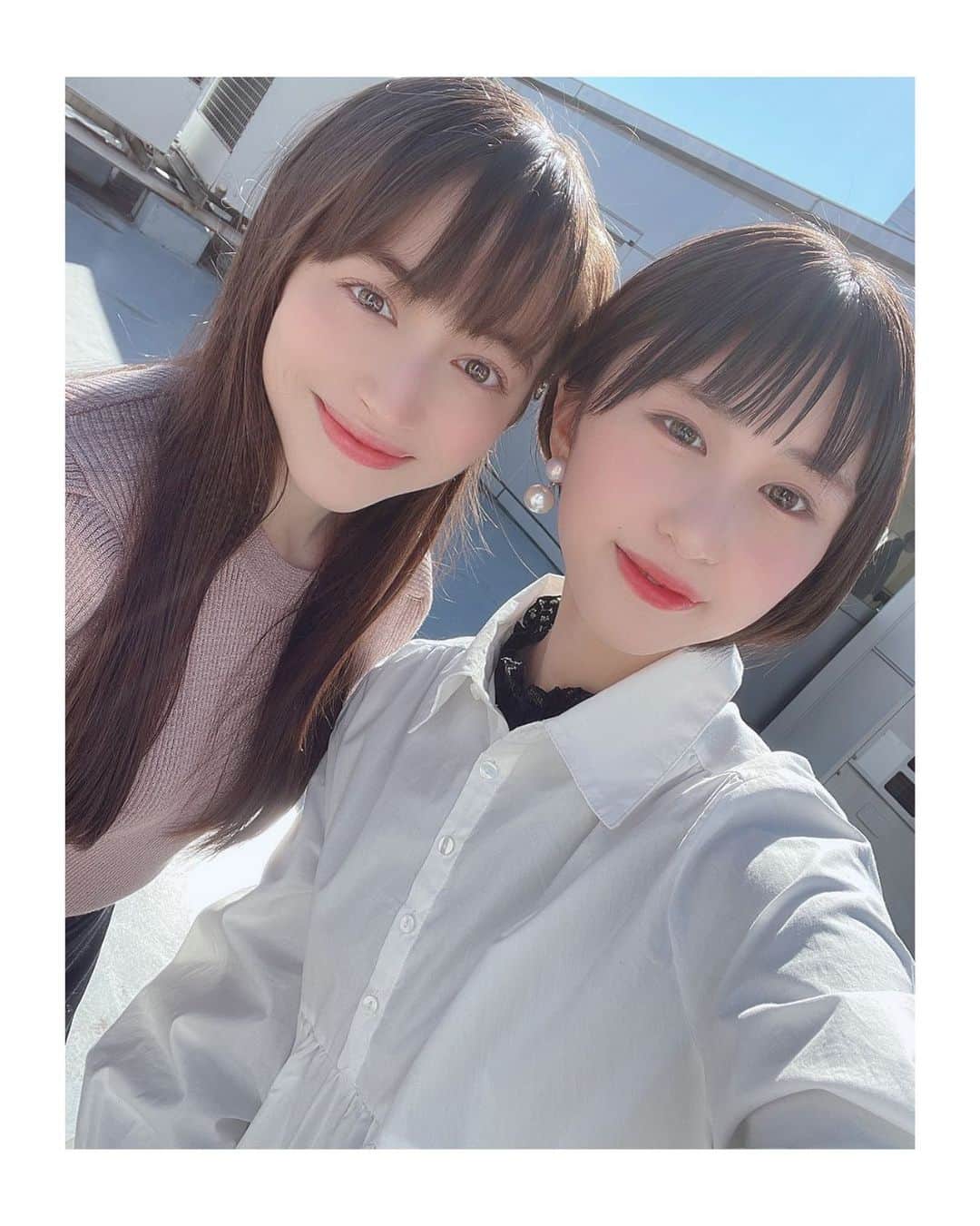 のインスタグラム：「821CAM📸- #selfie #EMMA #YURINA  《エマ✖︎ユリナ》 めるぷちさんとのコラボ前のオフショット✨  本日のゆりなーずるーむは､､､ 早口言葉に挑戦🔥 ゆりな考案のオリジナル早口言葉も紹介します🙈  #821honey #H821 #821 #エマ #ユリナ #WHO #CallMyName #japanesegirl #girlgroup #offshot #ツーショット #ゆりなーずるーむ #早口言葉 #커플 #메이크 #데일리메이크업 #패션 #오오티디 #팔로미 #메이크업 #셀카 #셀피」