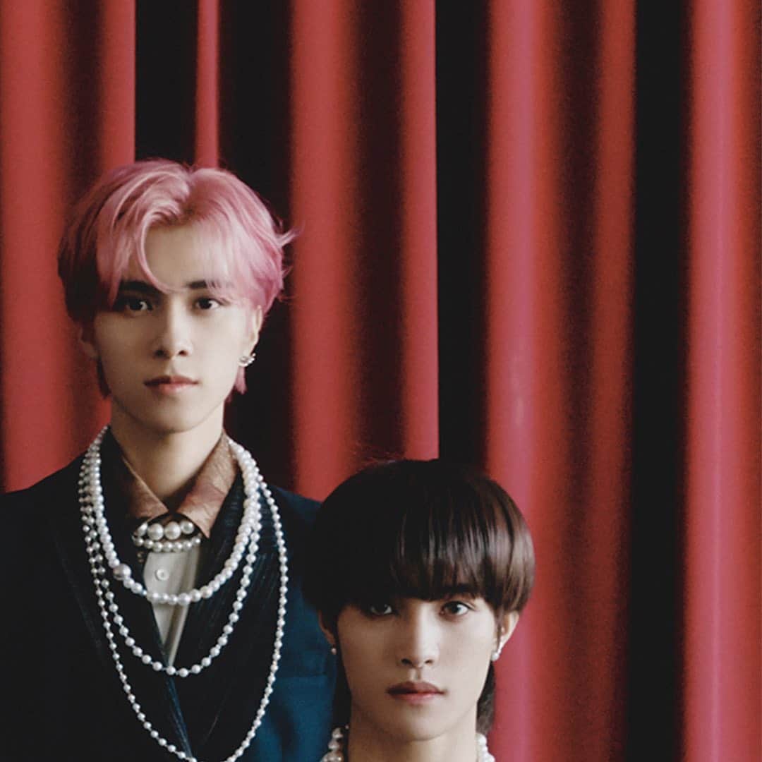 のインスタグラム：「WayV_‘Kick Back – The 3rd Mini Album’_Concept Images(Stranger Ver.)1 ⠀ #WayV #WeiShenV #威神V」