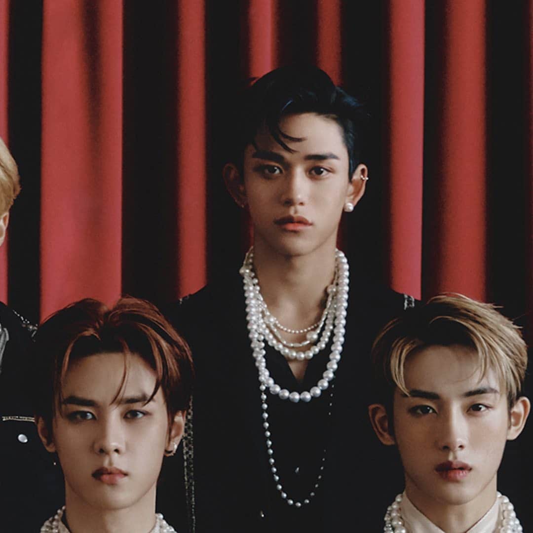のインスタグラム：「WayV_‘Kick Back – The 3rd Mini Album’_Concept Images(Stranger Ver.)1 ⠀ #WayV #WeiShenV #威神V」