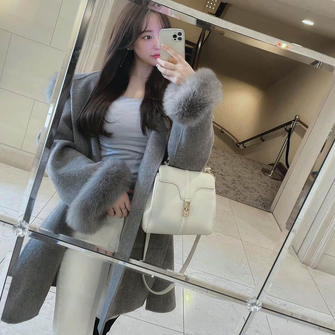 natsu_772のインスタグラム：「𝓸𝓸𝓽𝓭🤍」