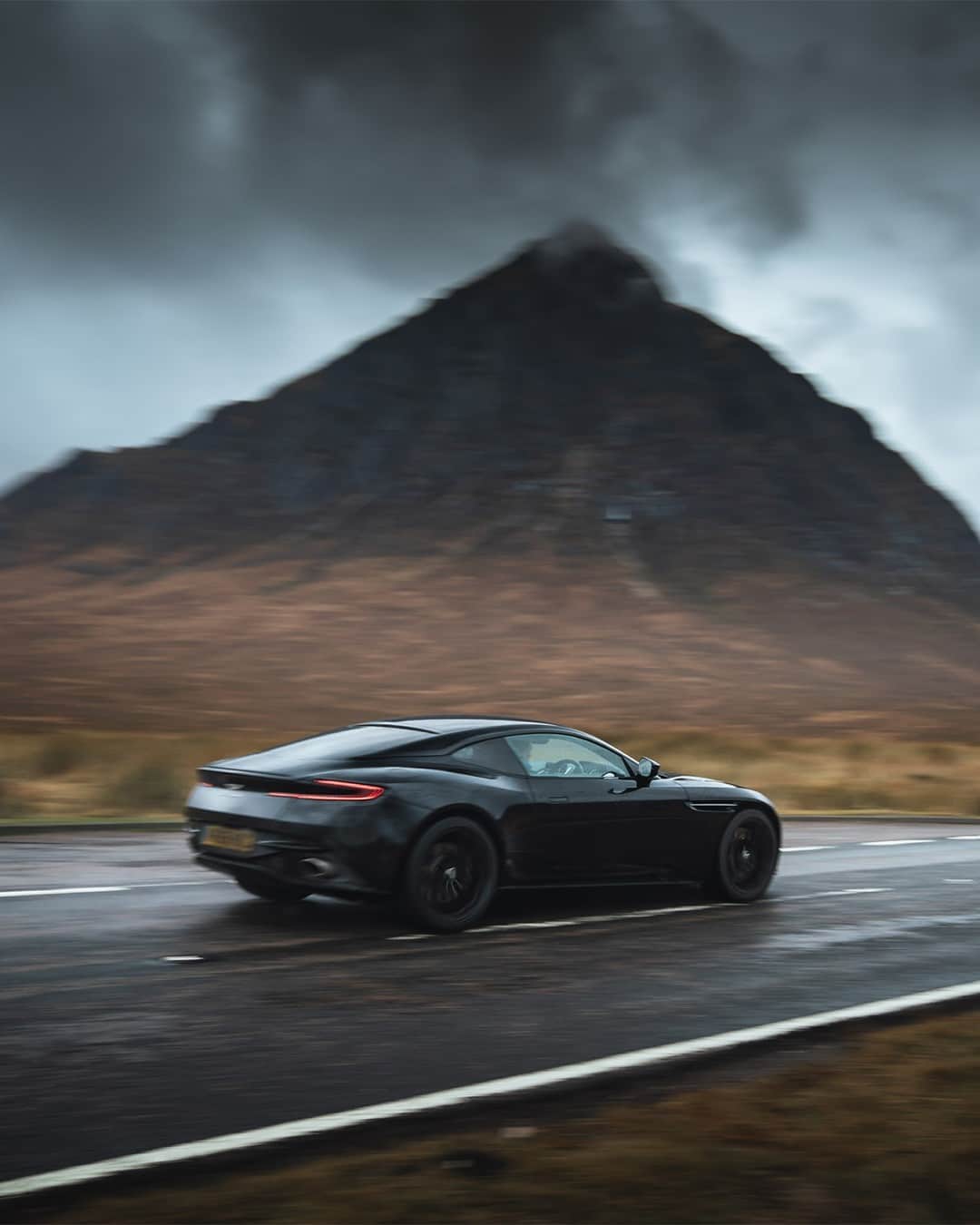 アストンマーチンのインスタグラム：「Leader of the pack – this is DB11.  📸 @tomkahler  #AstonMartin #DB11」
