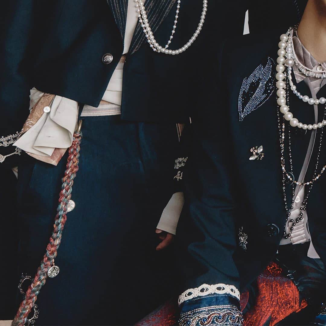 のインスタグラム：「WayV_‘Kick Back – The 3rd Mini Album’_Concept Images(Stranger Ver.)1 ⠀ #WayV #WeiShenV #威神V」