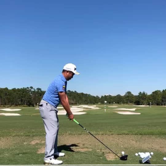 のインスタグラム：「【WGC】晴れ渡るフロリダの空の下でのドライバー練習🏌️‍♂️ ※トラックマンデータ付き  #wgc #wgcworkday #世界ゴルフ選手権 #ゴルフ #プロゴルファー」