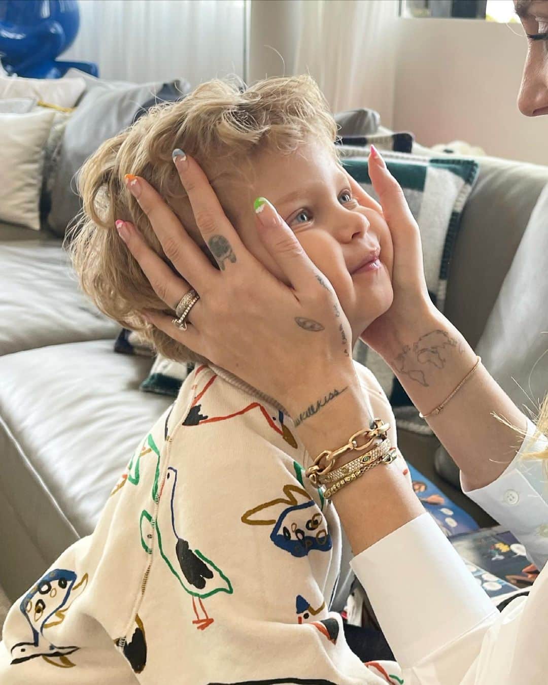 のインスタグラム：「Best of these days ✨」