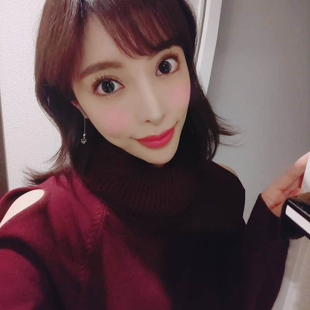 桜井彩のインスタグラム：「∗ ∗ 今日は何の日ー👂️！？ ∗ 昨日も大切な日でした✨笑」