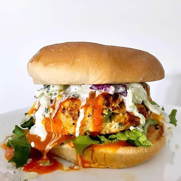Flavorgod Seasoningsさんのインスタグラム写真 - (Flavorgod SeasoningsInstagram)「KETO Buffalo Chicken Burgers! Seasoned with Flavor God Buffalo Seasoning⁠ -⁠ $2 Tuesday!! Seasoning on SALE: NACHO CHEESE 🧀⁠ -⁠ Get your's today!!⁠ Click link in the bio -> @flavorgod⁠ www.flavorgod.com⁠ -⁠ By customer @hellohealthyhellohappy⁠ .⁠ ✔️ Delicious.⁠ ✔️ Nutritious.⁠ ✔️ Easy.⁠ .⁠ If I could eat Buffalo wings every single day of my life... I would. But variety is the spice of life. Right?⁠ ⁠ These Buffalo Chicken Burgers are so flippin’ good and messy and hit all the Buffalo chicken wing vibes— celery and dressing included!⁠ .⁠ 🚨 Pro tip! Don’t use the egg shell in the burgers like I did!⁠ .⁠ 🚨 Pro-Pro tip! @flavorgod Buffalo seasoning is 100% the best ever seasoning. Sprinkle some on the cooked burger for extra Buffalo flavor!⁠ -⁠ Flavor God Seasonings are:⁠ 💥 Zero Calories per Serving ⁠ 🙌 0 Sugar per Serving⁠ 🔥 #KETO & #PALEO Friendly⁠ 🌱 GLUTEN FREE & #KOSHER⁠ ☀️ VEGAN-FRIENDLY ⁠ 🌊 Low salt⁠ ⚡️ NO MSG⁠ 🚫 NO SOY⁠ 🥛 DAIRY FREE *except Ranch ⁠ 🌿 All Natural & Made Fresh⁠ ⏰ Shelf life is 24 months⁠ -⁠ #food #foodie #flavorgod #seasonings #glutenfree #mealprep #seasonings #breakfast #lunch #dinner #yummy #delicious #foodporn」2月24日 11時00分 - flavorgod