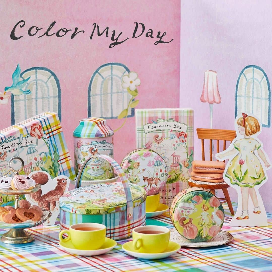 Afternoon Teaさんのインスタグラム写真 - (Afternoon TeaInstagram)「＼明日2/25発売／ ティールームでは、桜の花びらをちりばめたフレーバーティーや桜と抹茶のフィナンシェなど、春限定のお茶や焼き菓子の第2弾が2/25から登場！ . 人気イラストレーター#利光春華（@harukatoshimitsu）さんが、春に華やぐお花や動物たちとティーパーティのモチーフを描いた限定パッケージは春のギフトにもおすすめです。 . ▶商品の全ラインナップや展開店舗など詳細はプロフィールURLまたは本日のストーリーズよりご覧ください。 . . -------------------- Special Present！ -------------------- 2/25発売の利光春華さんイラストのパッケージ商品を1点以上含む、テイクアウト商品3,500円（税込）以上お買い上げのお客様先着1,800名様（全店合計）に「オリジナルトートバッグ」をプレゼントします。 . . ＜スペシャルプレゼントの条件＞ 期間：2/25～なくなり次第終了 対象：2/25発売の利光春華さんイラストのパッケージ商品を1点以上含む、テイクアウト商品を￥3,500（税込）以上お買い上げのお客様 プレゼント：オリジナルトートバッグ（サイズ：約32×32㎝） 対象店舗：ティールーム、ベイカリー大丸神戸店、ラブアンドテーブル（表参道除く）各店舗 . ※数量限定のため、なくなり次第終了となります。 ※1会計につきプレゼントは1個となります。（会計時のみ） ※テイクアウト商品にはパンも含みます。ご飲食は対象外です。 ※プレゼントサイズには個体差があります。 .  . ※写真はイメージです。 ※緊急事態宣言の発令などにより、一部の店舗に営業時間の変更や臨時休業が出る場合がございます。詳細は各店舗、または商業施設ホームページよりご確認ください。 . -------------------- 新型コロナウィルス感染拡大防止の取り組みとお知らせ ▼こちらよりご覧ください https://www.afternoon-tea.net/info/info-details/ -------------------- . . #アフタヌーンティーティールーム #アフタヌーンティー #AfternoonTeaTEAROOM #AfternoonTea  #春ギフト #春 #ギフト #プレゼント #ノベルティ #焼き菓子 #紅茶 #ティータイム #苺 #いちご #イチゴ #チューリップ #抹茶 #お菓子 #クッキー #チョコレート #限定パッケージ #カフェ #カフェ巡り #gift #present #sweet #tea #teatime #spring」2月24日 11時30分 - afternoontea_official